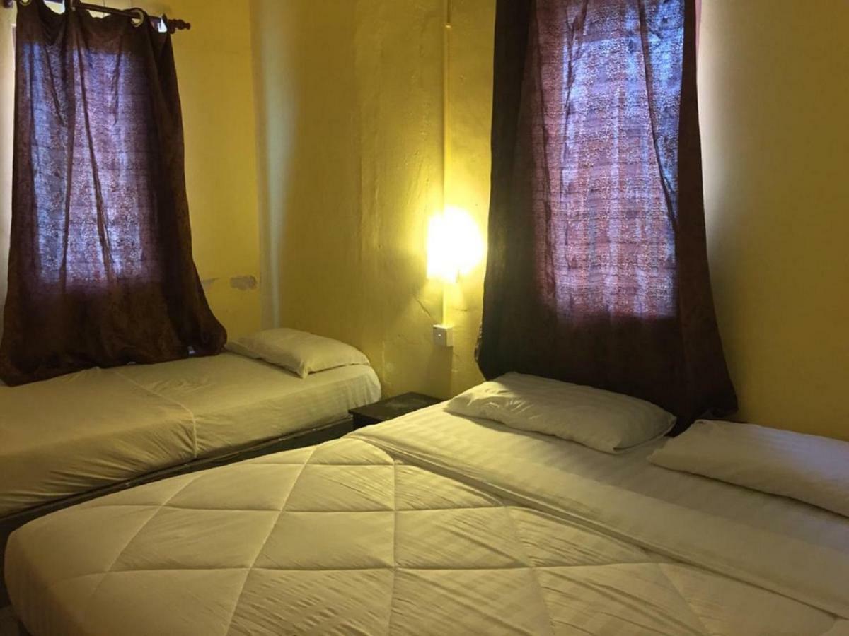 De Chempedak Guesthouse 6 & 7 Kampong Baru 외부 사진