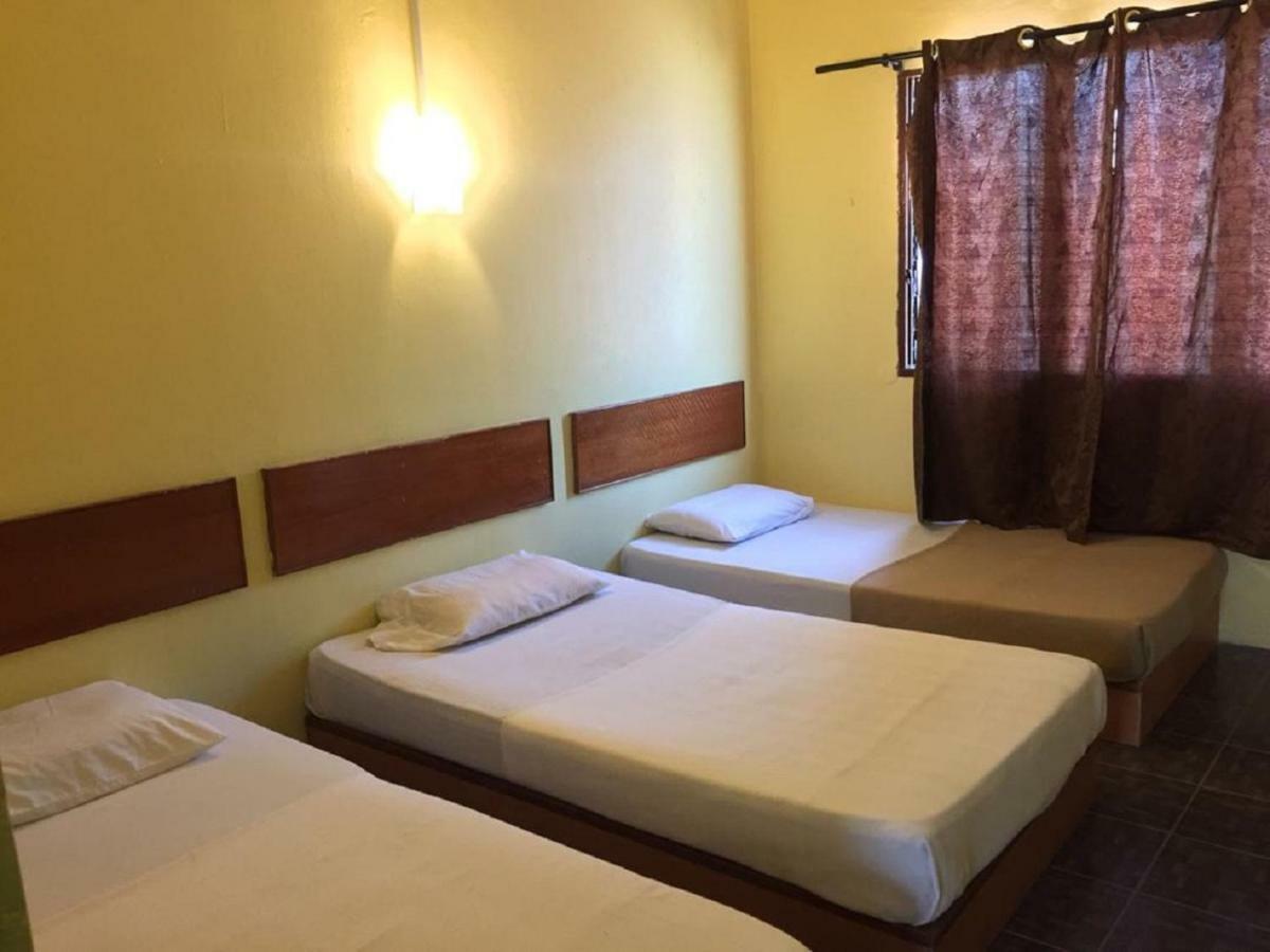 De Chempedak Guesthouse 6 & 7 Kampong Baru 외부 사진